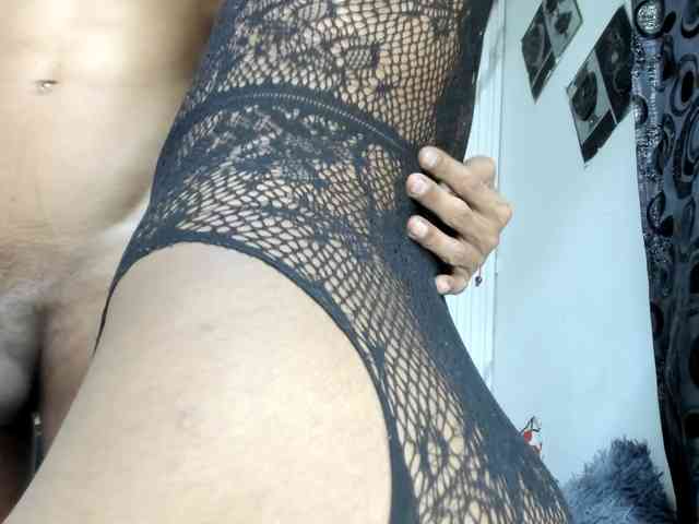 exotichot-couple webcam