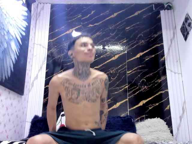 exotichot-couple Sex Cam Show