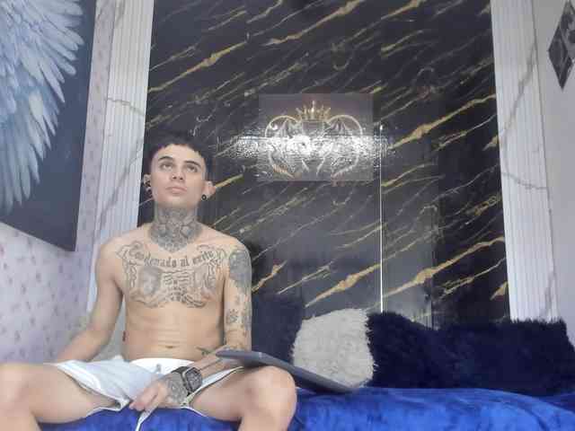 exotichot-couple Sex Cam Show
