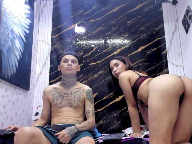 exotichot-couple webcam