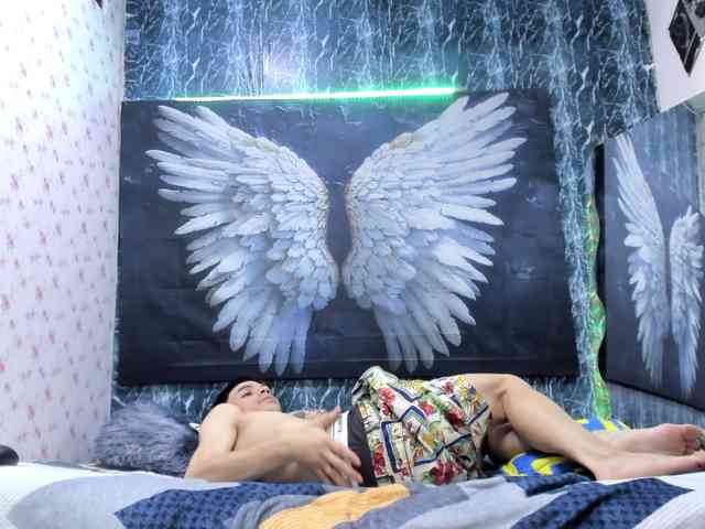 exotichot-couple webcam