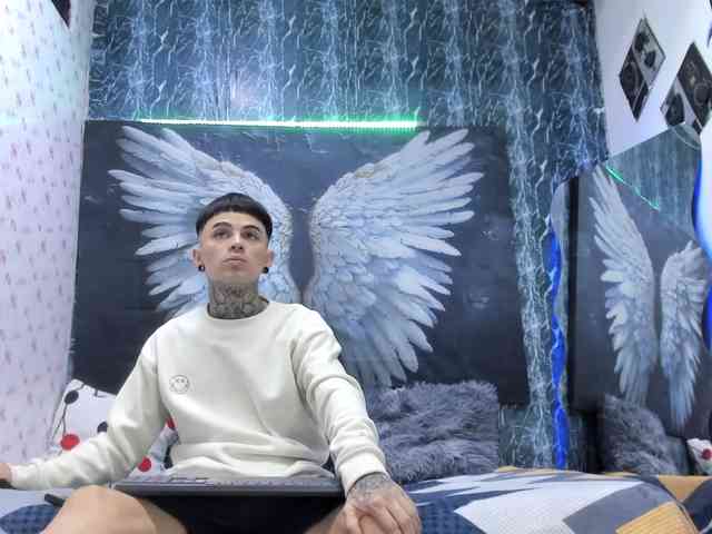 exotichot-couple webcam