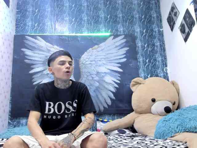 exotichot-couple webcam