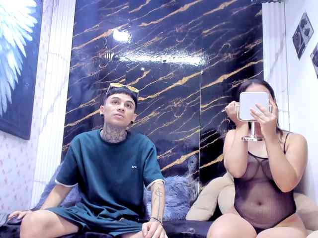exotichot-couple webcam