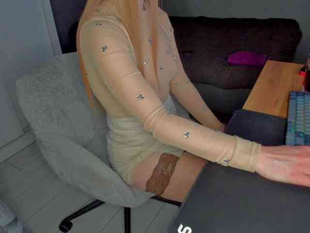 LoveLYYk webcam