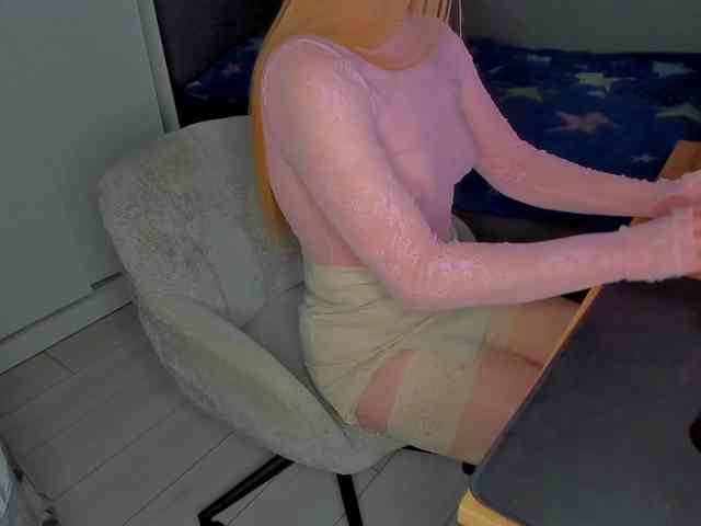 LoveLYYk webcam