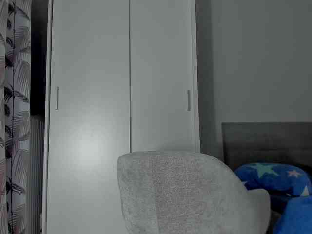 LoveLYYk webcam