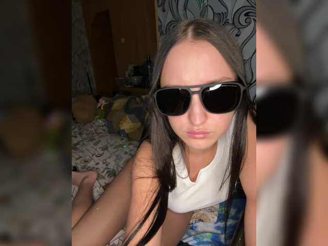 Babysweet16 live cam on BongaCams