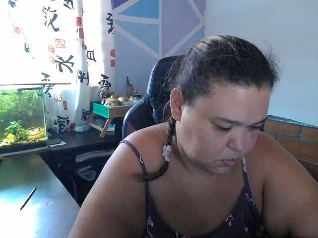 beautifulchubbyqueen live cam on BongaCams