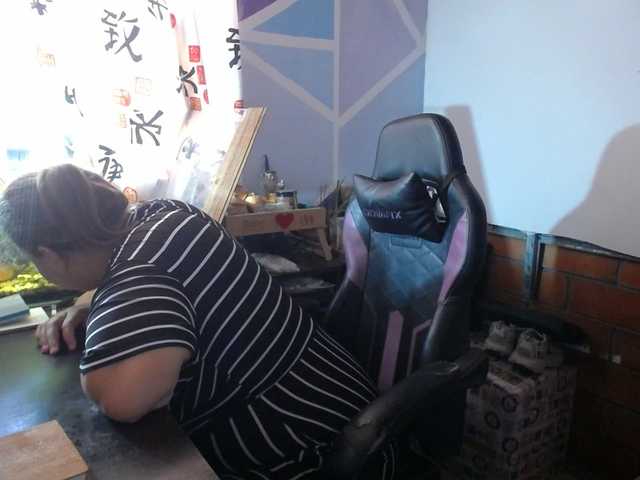 beautifulchubbyqueen live cam on BongaCams