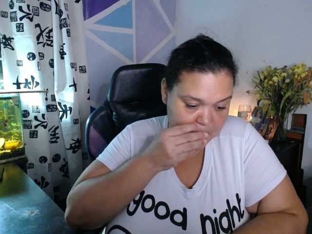 beautifulchubbyqueen live cam on BongaCams