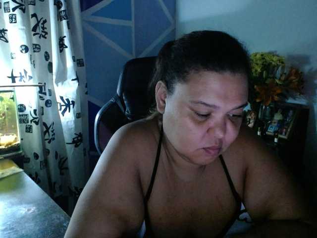 beautifulchubbyqueen live cam on BongaCams