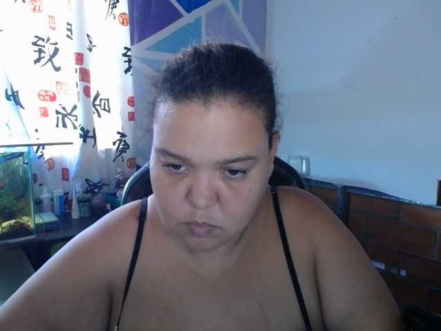 beautifulchubbyqueen live cam on BongaCams