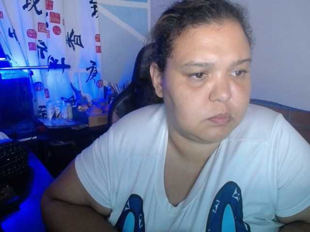beautifulchubbyqueen live cam on BongaCams