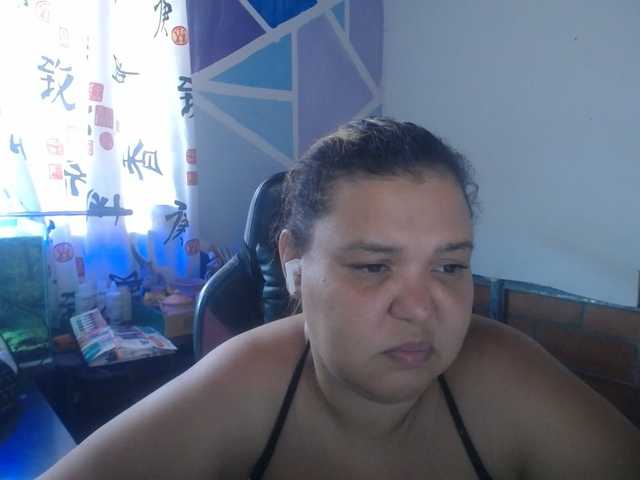 beautifulchubbyqueen live cam on BongaCams
