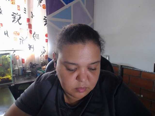 beautifulchubbyqueen live cam on BongaCams