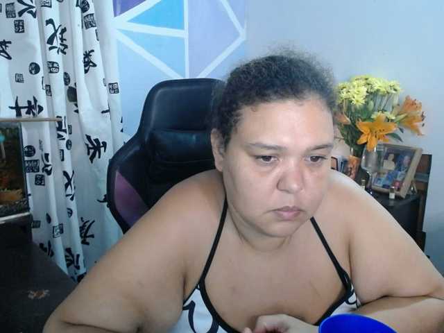 beautifulchubbyqueen, en directo ahora en BongaCams