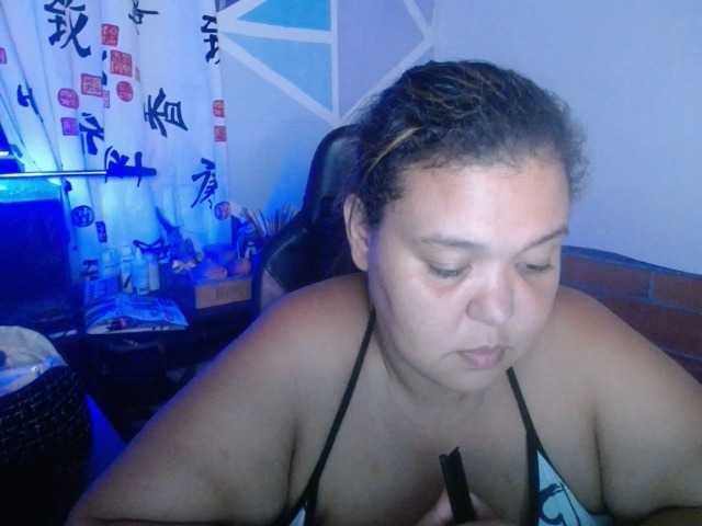beautifulchubbyqueen live cam on BongaCams