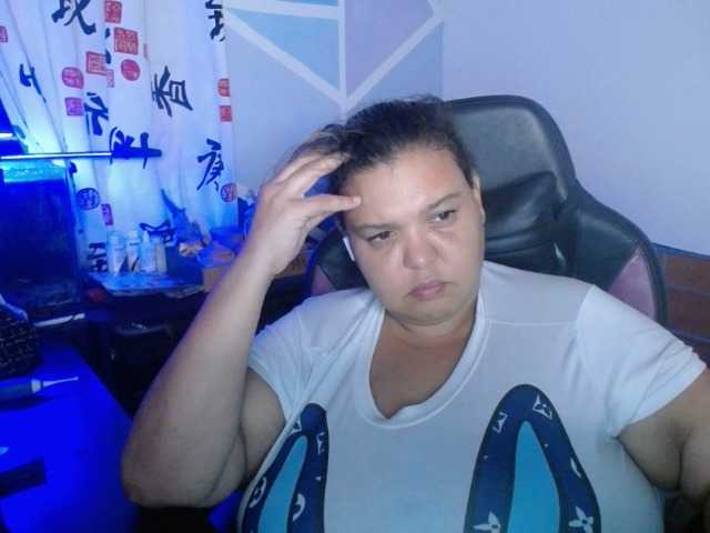 beautifulchubbyqueen live cam on BongaCams