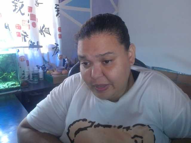 beautifulchubbyqueen live cam on BongaCams