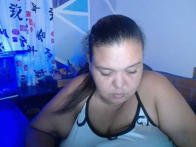 beautifulchubbyqueen live cam on BongaCams