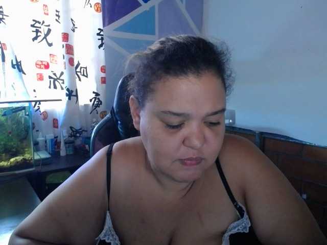 beautifulchubbyqueen live cam on BongaCams