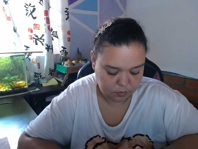 beautifulchubbyqueen live cam on BongaCams