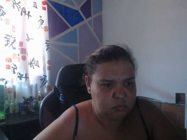 beautifulchubbyqueen live cam on BongaCams