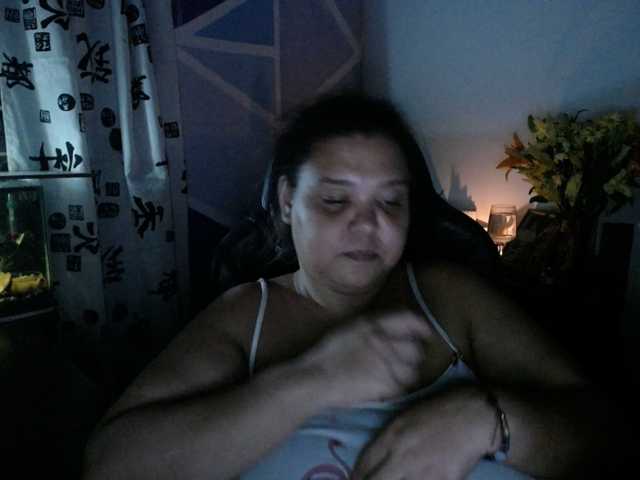 beautifulchubbyqueen live cam preview