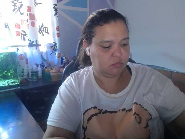 beautifulchubbyqueen live cam on BongaCams