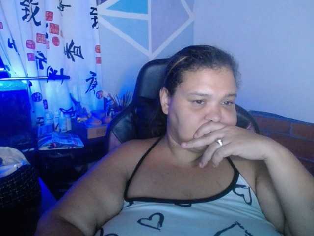 beautifulchubbyqueen live cam on BongaCams