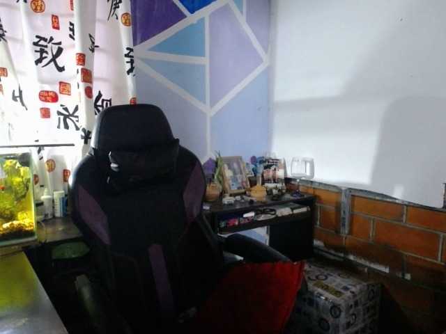 beautifulchubbyqueen live cam on BongaCams