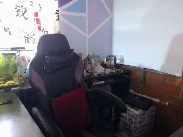 beautifulchubbyqueen live cam on BongaCams
