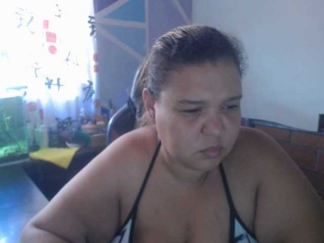 beautifulchubbyqueen live cam on BongaCams