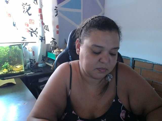 beautifulchubbyqueen live cam on BongaCams