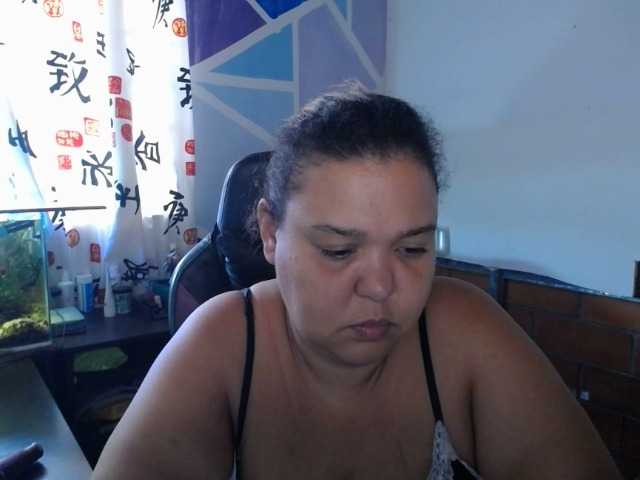beautifulchubbyqueen live cam on BongaCams