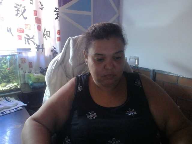 beautifulchubbyqueen live cam on BongaCams