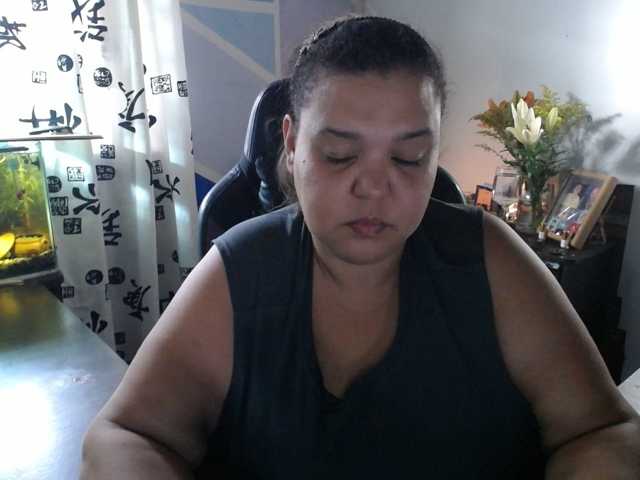 beautifulchubbyqueen live cam on BongaCams