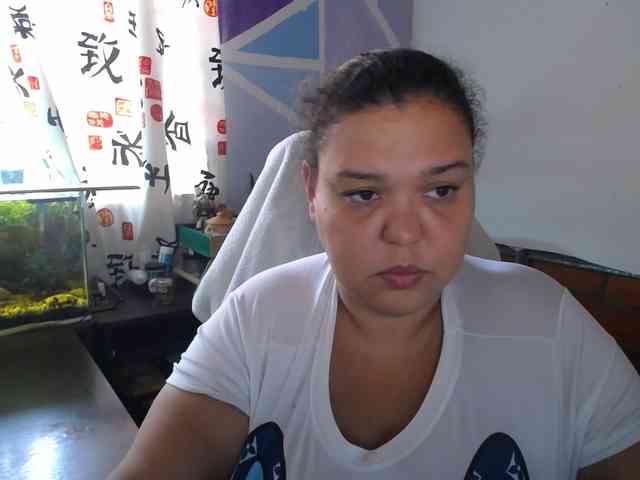 beautifulchubbyqueen webcam