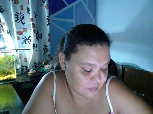 beautifulchubbyqueen webcam