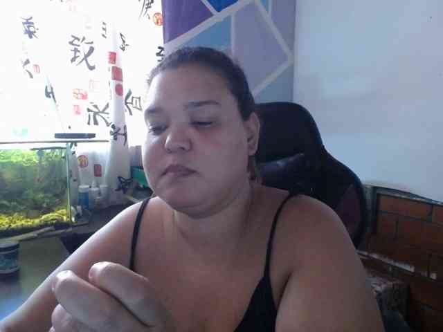beautifulchubbyqueen webcam
