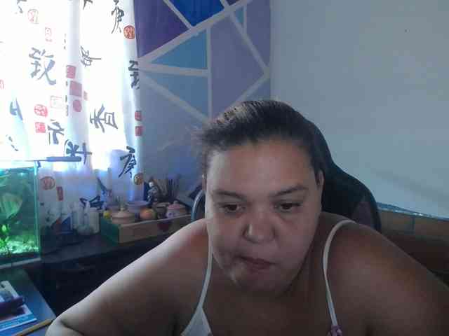 beautifulchubbyqueen webcam