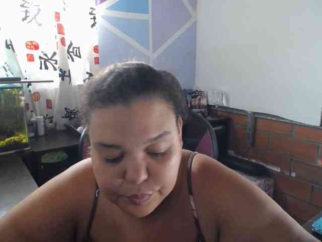 beautifulchubbyqueen webcam