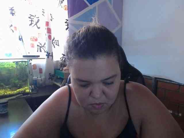 beautifulchubbyqueen webcam