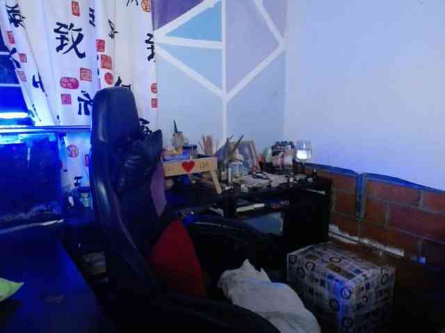 beautifulchubbyqueen webcam