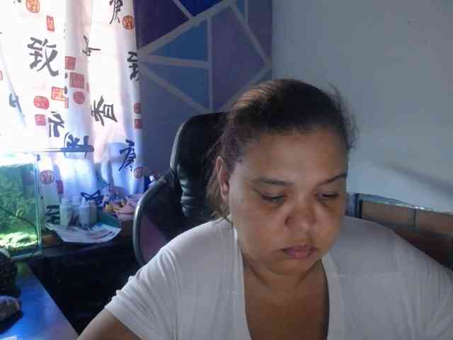 beautifulchubbyqueen webcam