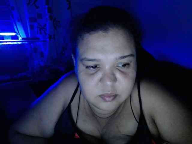 beautifulchubbyqueen webcam