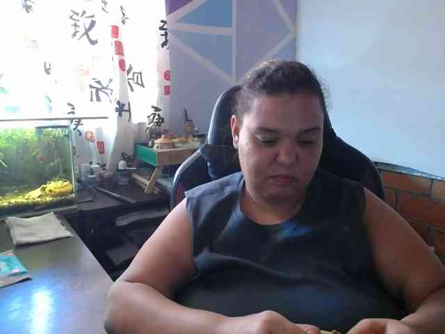 beautifulchubbyqueen webcam