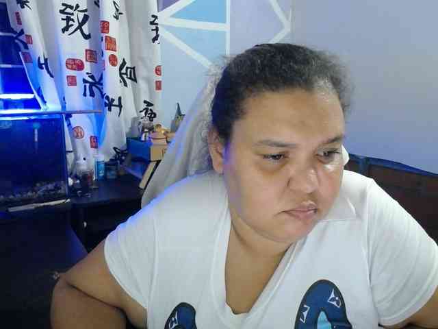 beautifulchubbyqueen webcam