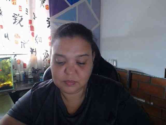 beautifulchubbyqueen webcam